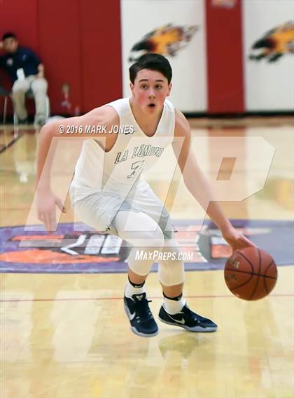 Thumbnail 2 in Westbury Christian vs. La Lumiere (Hoophall West Invitational) photogallery.
