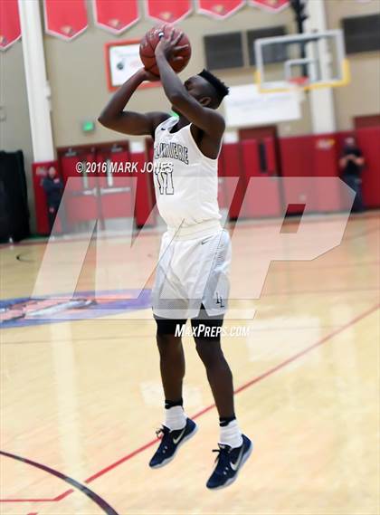 Thumbnail 1 in Westbury Christian vs. La Lumiere (Hoophall West Invitational) photogallery.