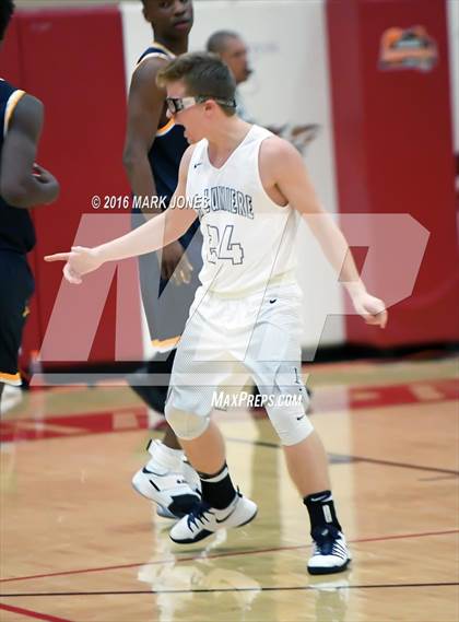 Thumbnail 2 in Westbury Christian vs. La Lumiere (Hoophall West Invitational) photogallery.