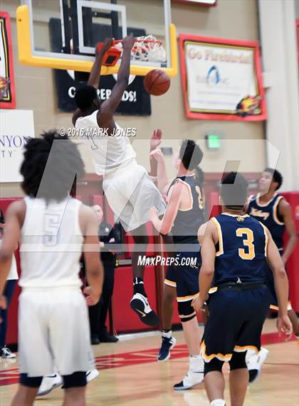 Thumbnail 3 in Westbury Christian vs. La Lumiere (Hoophall West Invitational) photogallery.