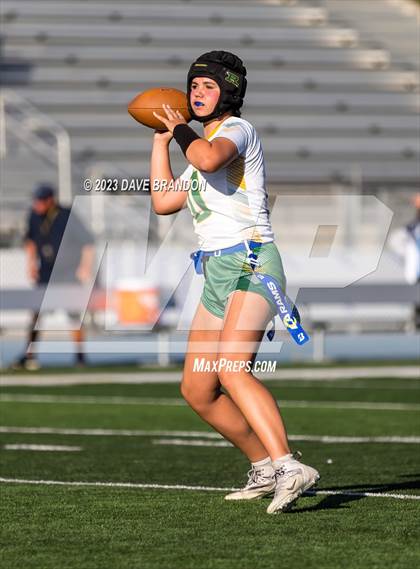 Thumbnail 1 in Royal vs. Oxnard (Ventura County Championships) photogallery.