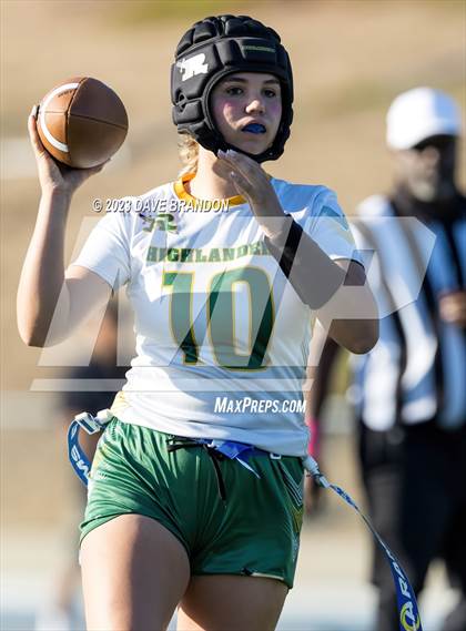Thumbnail 2 in Royal vs. Oxnard (Ventura County Championships) photogallery.