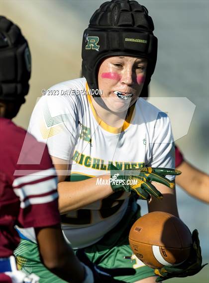 Thumbnail 2 in Royal vs. Oxnard (Ventura County Championships) photogallery.