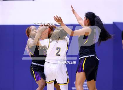 Thumbnail 1 in Lynwood vs. Warren photogallery.