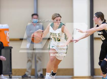 Thumbnail 2 in Fremont vs. Pius X photogallery.