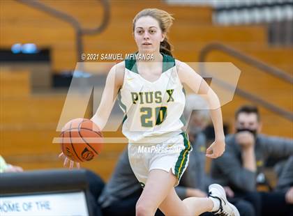 Thumbnail 2 in Fremont vs. Pius X photogallery.