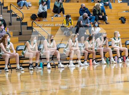 Thumbnail 1 in Fremont vs. Pius X photogallery.