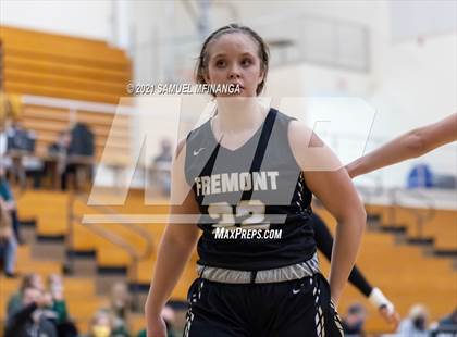 Thumbnail 3 in Fremont vs. Pius X photogallery.