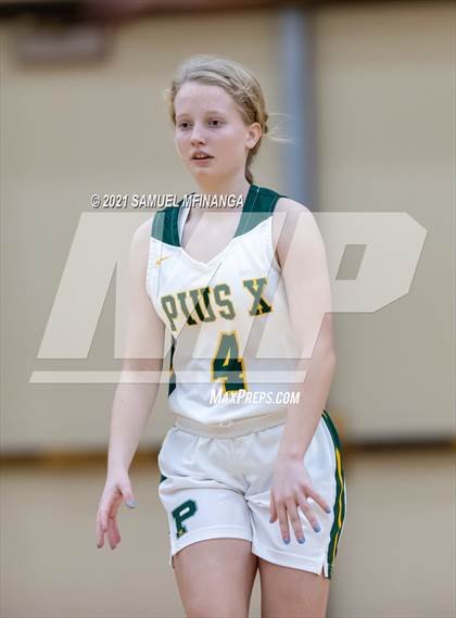 Thumbnail 2 in Fremont vs. Pius X photogallery.