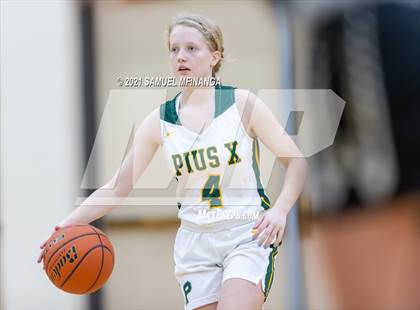Thumbnail 3 in Fremont vs. Pius X photogallery.
