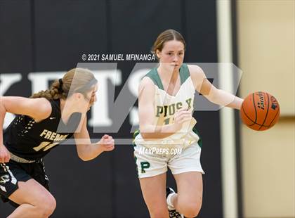 Thumbnail 3 in Fremont vs. Pius X photogallery.