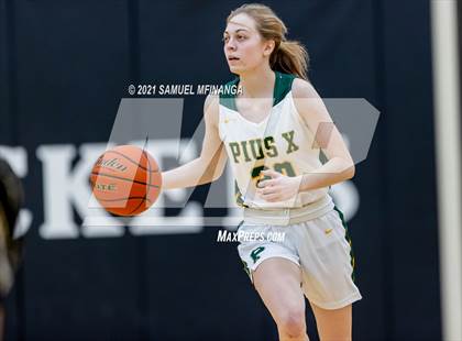 Thumbnail 2 in Fremont vs. Pius X photogallery.