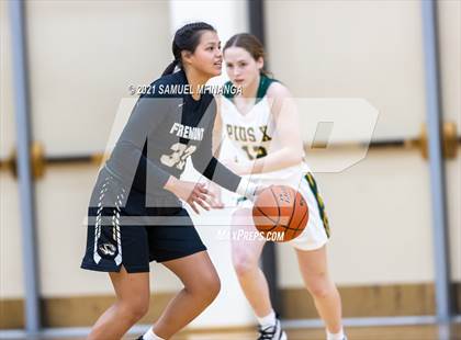 Thumbnail 2 in Fremont vs. Pius X photogallery.