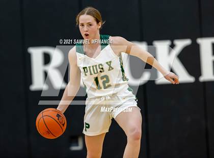 Thumbnail 1 in Fremont vs. Pius X photogallery.