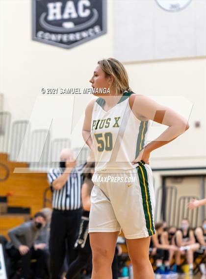 Thumbnail 2 in Fremont vs. Pius X photogallery.