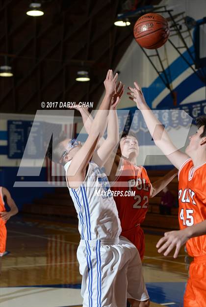 Thumbnail 1 in San Marino vs Polytechnic photogallery.