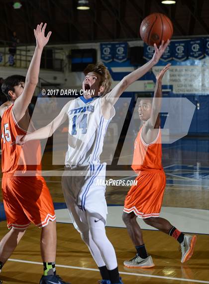 Thumbnail 2 in San Marino vs Polytechnic photogallery.