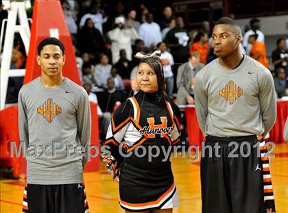 Thumbnail 1 in West Charlotte vs. New Hanover (NCHSAA 4A Final) photogallery.