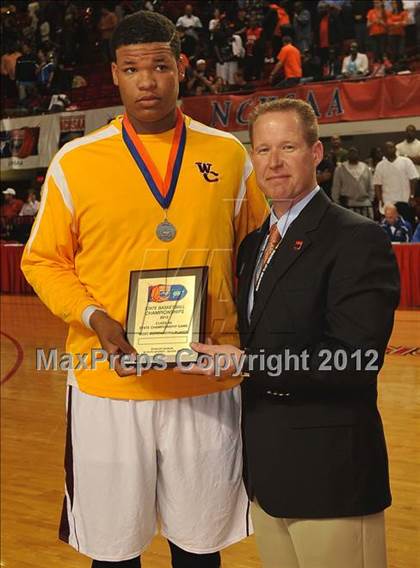 Thumbnail 2 in West Charlotte vs. New Hanover (NCHSAA 4A Final) photogallery.