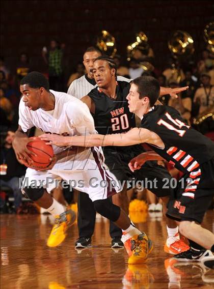 Thumbnail 3 in West Charlotte vs. New Hanover (NCHSAA 4A Final) photogallery.