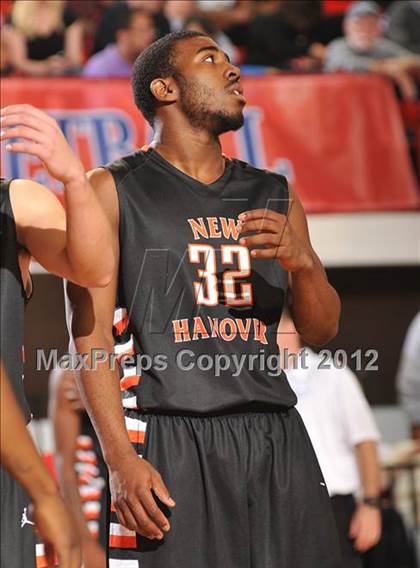 Thumbnail 2 in West Charlotte vs. New Hanover (NCHSAA 4A Final) photogallery.