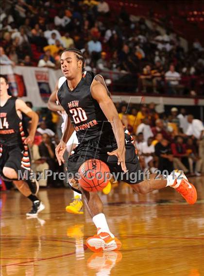 Thumbnail 2 in West Charlotte vs. New Hanover (NCHSAA 4A Final) photogallery.