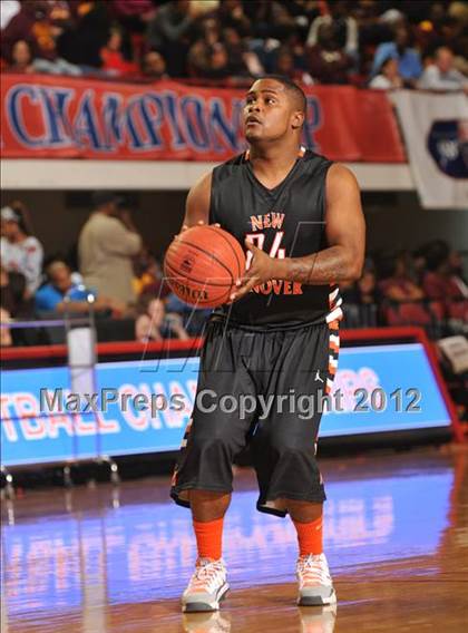 Thumbnail 3 in West Charlotte vs. New Hanover (NCHSAA 4A Final) photogallery.