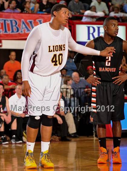 Thumbnail 3 in West Charlotte vs. New Hanover (NCHSAA 4A Final) photogallery.