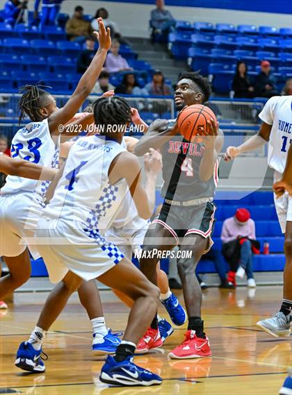 Thumbnail 1 in Jo Byrns @ Hume-Fogg photogallery.