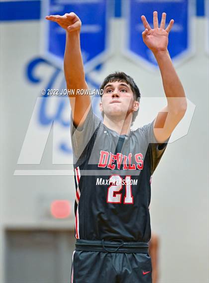 Thumbnail 1 in Jo Byrns @ Hume-Fogg photogallery.