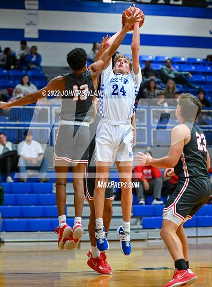 Thumbnail 1 in Jo Byrns @ Hume-Fogg photogallery.