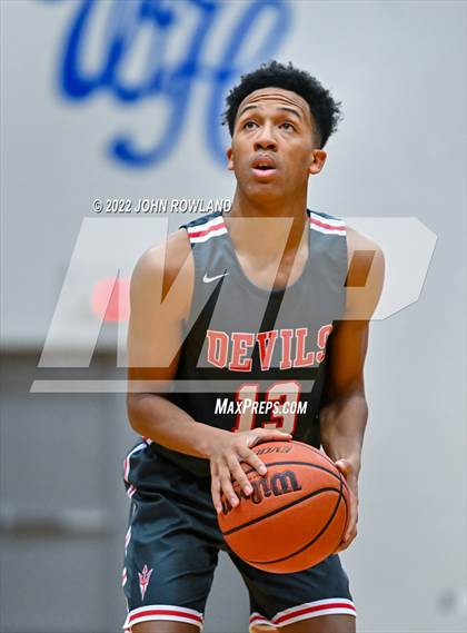 Thumbnail 3 in Jo Byrns @ Hume-Fogg photogallery.