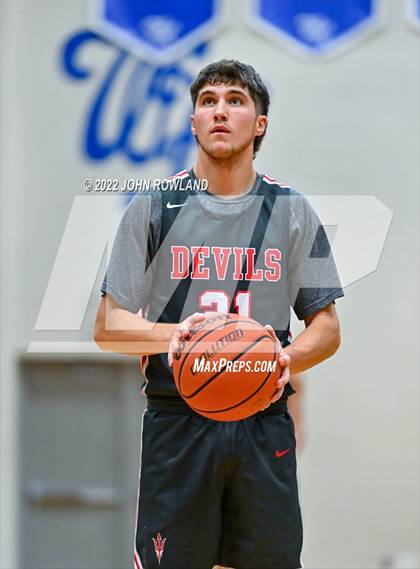 Thumbnail 3 in Jo Byrns @ Hume-Fogg photogallery.