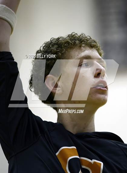 Thumbnail 1 in JV: Grand Saline vs Alba-Golden photogallery.