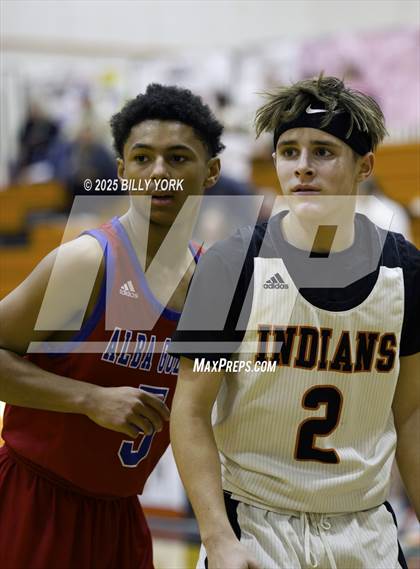 Thumbnail 3 in JV: Grand Saline vs Alba-Golden photogallery.