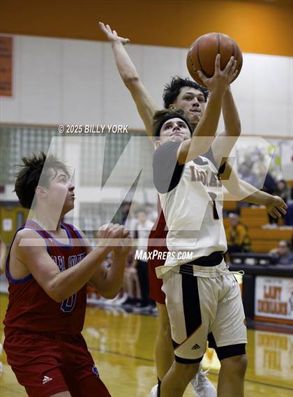 Thumbnail 3 in JV: Grand Saline vs Alba-Golden photogallery.
