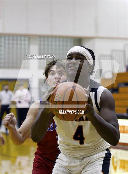 Thumbnail 2 in JV: Grand Saline vs Alba-Golden photogallery.