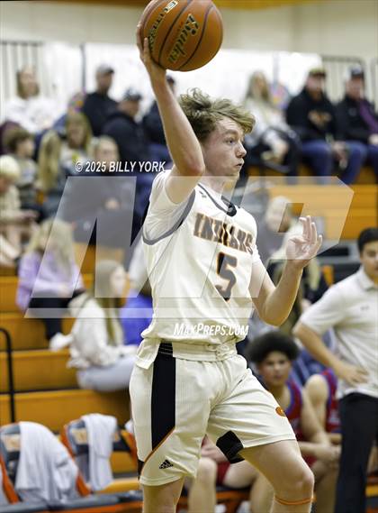 Thumbnail 3 in JV: Grand Saline vs Alba-Golden photogallery.