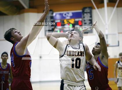 Thumbnail 2 in JV: Grand Saline vs Alba-Golden photogallery.