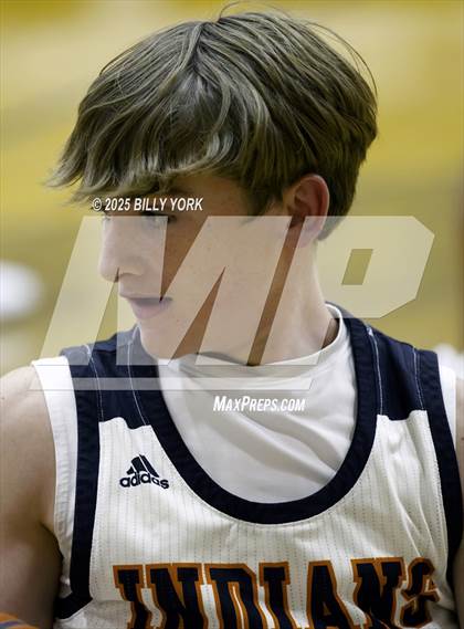 Thumbnail 2 in JV: Grand Saline vs Alba-Golden photogallery.