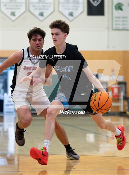 Thumbnail 3 in Oakwood vs Folsom (MLK Classic) photogallery.