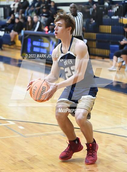 Thumbnail 3 in Parker @ Bourgade Catholic photogallery.