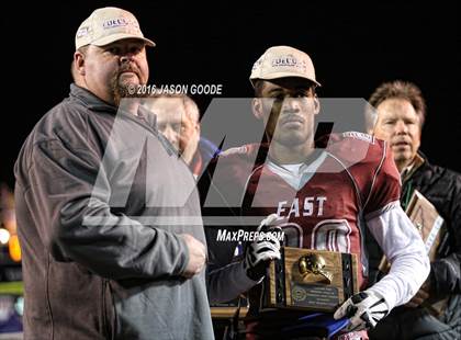 Thumbnail 3 in Memphis East vs. Knoxville Central  (TSSAA Division I Class 4A Final) photogallery.
