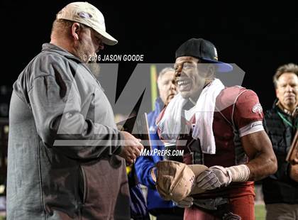 Thumbnail 1 in Memphis East vs. Knoxville Central  (TSSAA Division I Class 4A Final) photogallery.