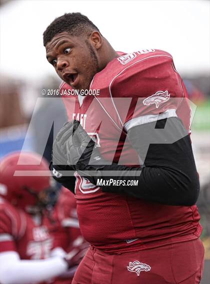 Thumbnail 2 in Memphis East vs. Knoxville Central  (TSSAA Division I Class 4A Final) photogallery.
