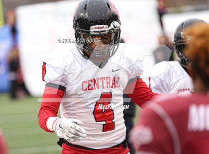 Thumbnail 3 in Memphis East vs. Knoxville Central  (TSSAA Division I Class 4A Final) photogallery.