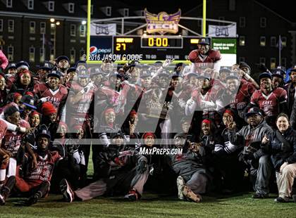 Thumbnail 3 in Memphis East vs. Knoxville Central  (TSSAA Division I Class 4A Final) photogallery.
