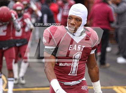 Thumbnail 3 in Memphis East vs. Knoxville Central  (TSSAA Division I Class 4A Final) photogallery.