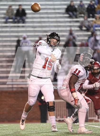 Thumbnail 2 in Memphis East vs. Knoxville Central  (TSSAA Division I Class 4A Final) photogallery.