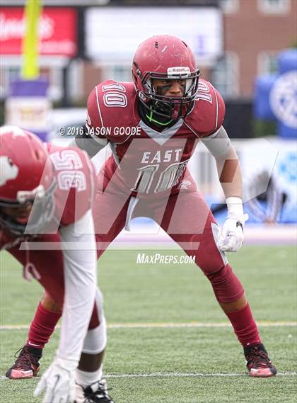 Thumbnail 1 in Memphis East vs. Knoxville Central  (TSSAA Division I Class 4A Final) photogallery.